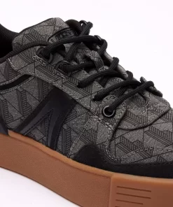 Lacoste Sneakers>Damen-Sneakers L002 Aus Textil Mit Monogramm Blk/Gum 421