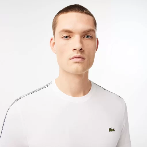 Lacoste T-Shirts>Herren T-Shirt Mit Logostreifen Weis 001