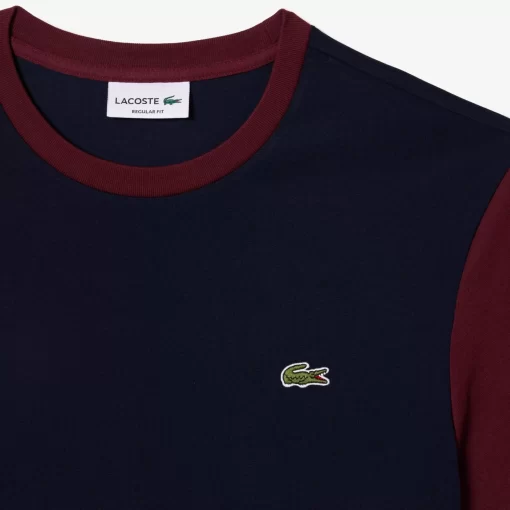 Lacoste T-Shirts>Jersey T-Shirt Mit Colourblock Navy Blau / Burgunder R1I