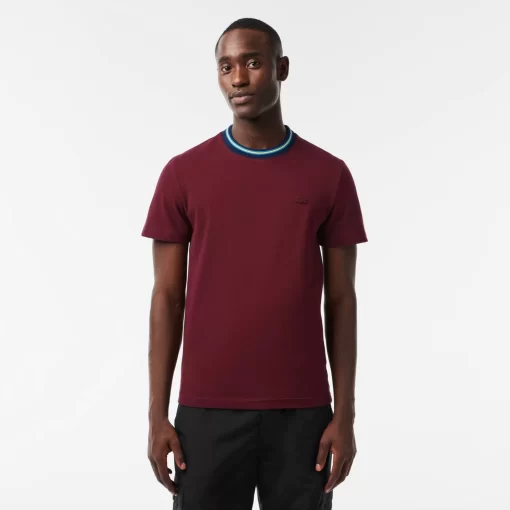 Lacoste T-Shirts>T-Shirt Aus Stretch-Pique Mit Gestreiftem Kragen Burgunder Yup